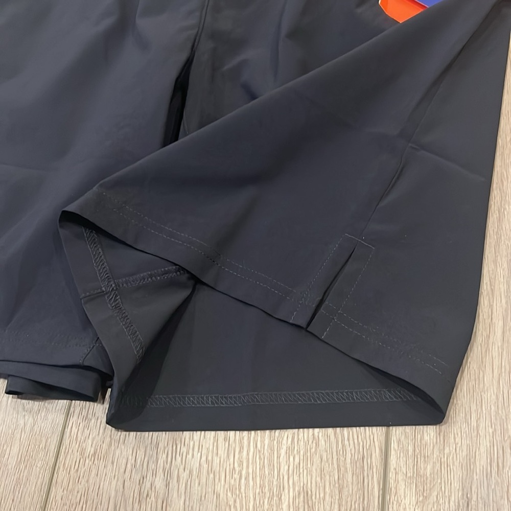 NWT ASICS Men’s Solid Athletic Stock Shorts Black, Small, Running, Workout - Picture 15 of 16